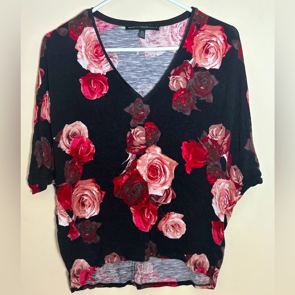 White House Black Market cropped shirt with wide sleeves size XS